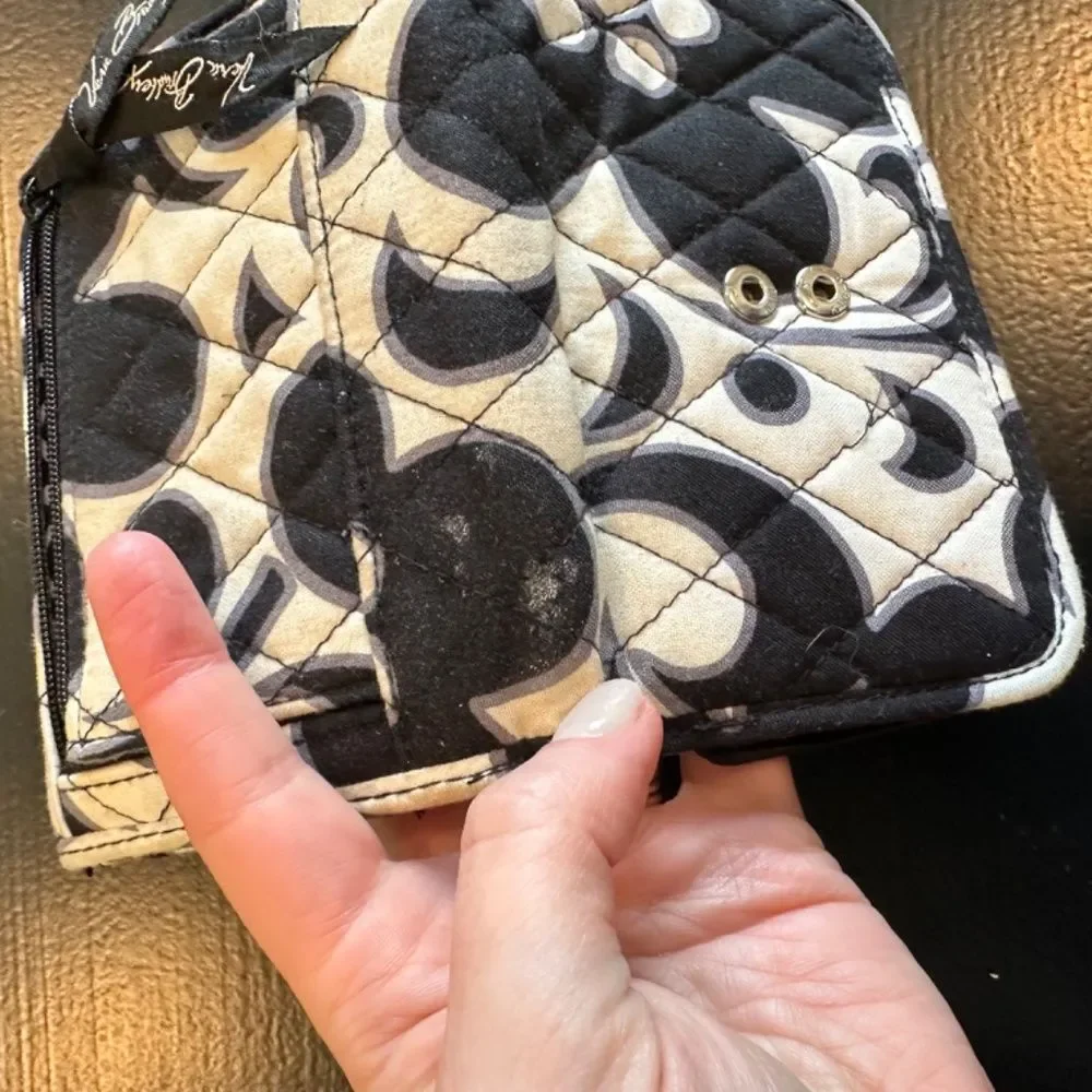 Vera Bradley Black & White Day & Night Pattern Floral Tri-Fold Wallet - EUC - Picture 4 of 8